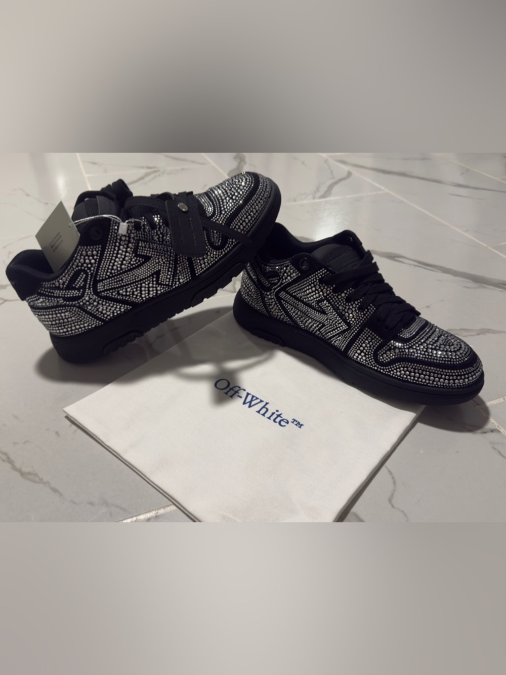 Off-White Black Crystal-Studded Low-Top Sneakers no box 📦